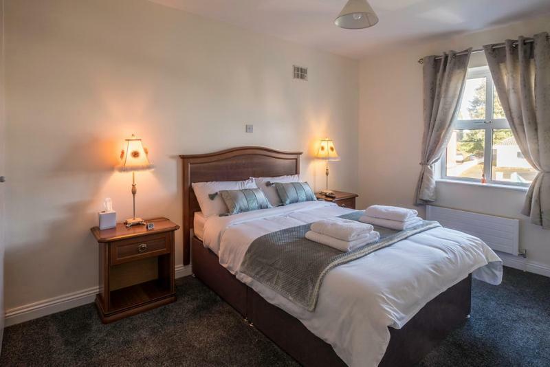 Mulberry Lodge Guest House Ballyhaunis Eksteriør bilde